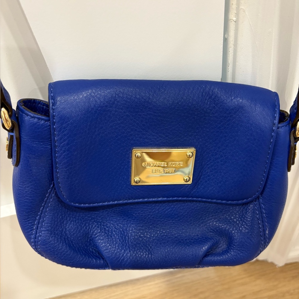 Michael Kors mini cross body bag